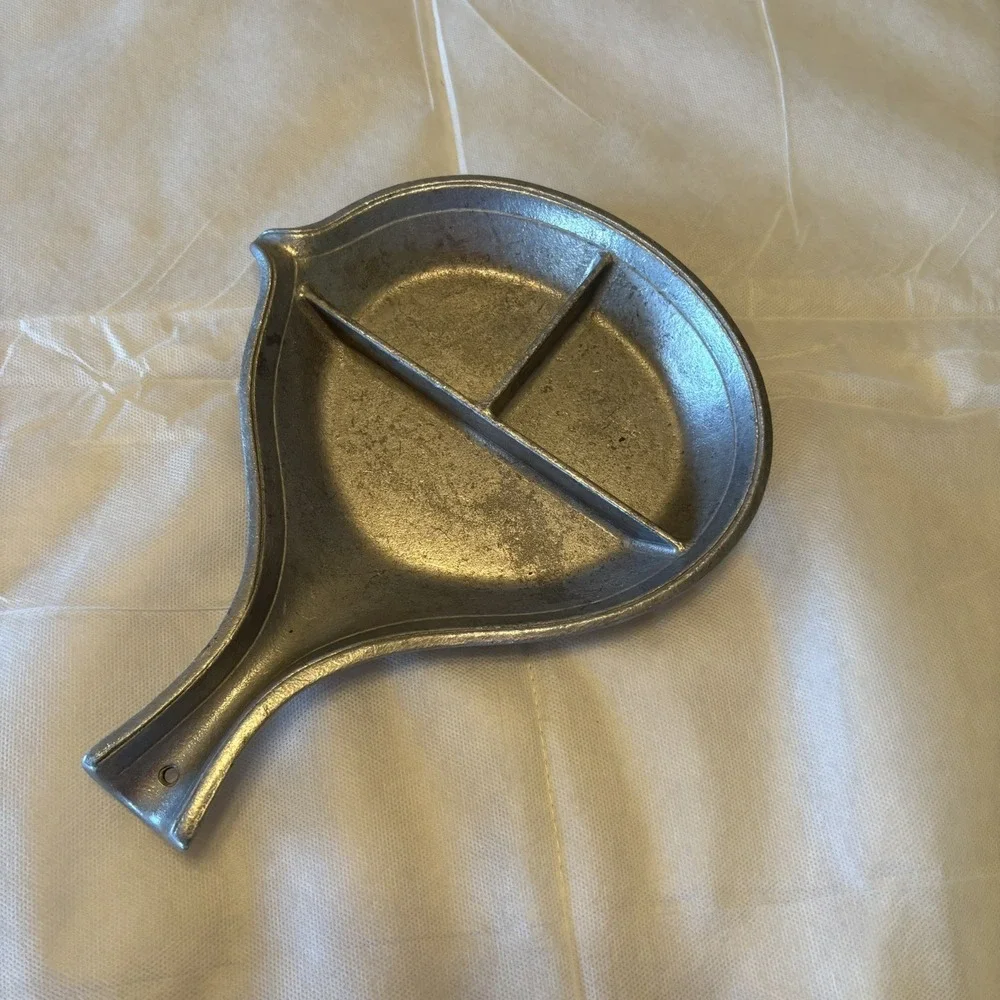 Vintage‎ DuraCast Divided Frying Pan Handcast Aluminum Retro Skillet